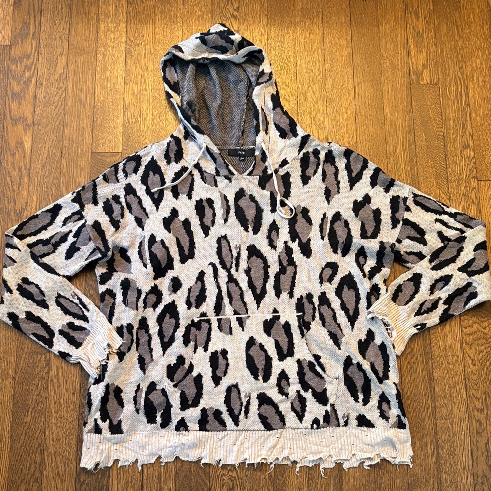Fate Black and Gray Patterned Knit Top